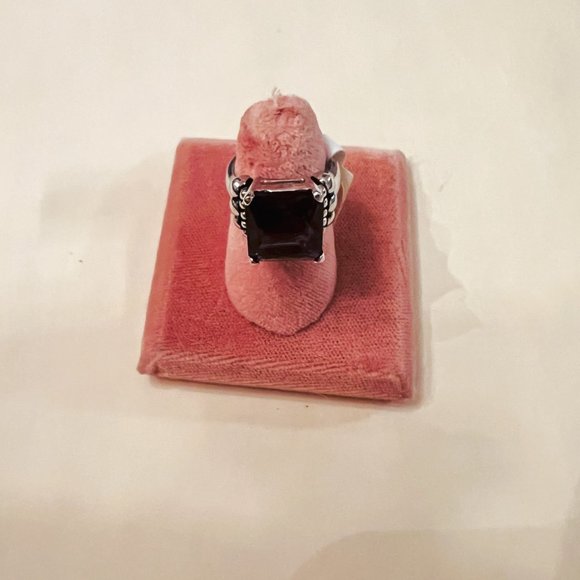 Large Square Cut Amethyst Ring in 925 Silver Artisan - NWT, Size 7 - Picture 3 of 10